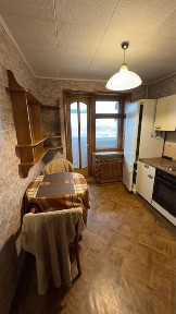 Сдам 1К Титова, Незалежності