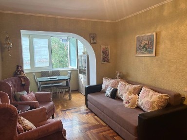 Продам 2ку вул. Запорізька Ремонт