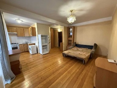 +Продам 1 ком. квартиру ул. Нижнеднепровская 16000 дол.