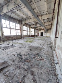 Продаж виробничих приміщень. Закарпатська область. Площа 3200 кв. м.