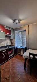 Сучасна квартира на Шуменському. Вікна на Миколаїв. Будинок цегла.