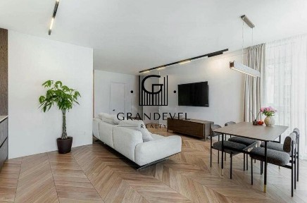 Продаж / Квартира / Предславинська, Центр, Київ