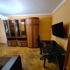 Продаж 2 кімнатної квартири 46м, на Печерську !