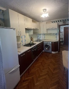 1-ком Филатова 60/Гайдара/Черемушки, высотка/ГАЗ/лоджия/3этаж/парковка