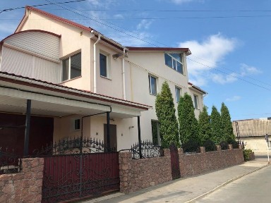 Будинок продається