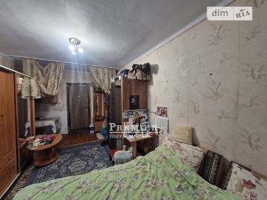 Продаж кімнати 28.6 кв. м на вул. Корабельна • ID 33074373