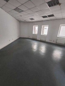 Сдам коммерческое помещение 73м² ул Боброва, Майдан Озёрный, ТЦ Озёрный