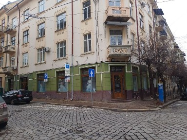 Продається фасадне комерційне приміщення. Центр 104,5кв. м. вул. Гете