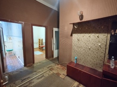 Простора 3х кімнатна квартира 69м². + Гараж. Автономне опалення. Центр