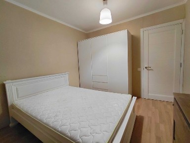 ЗДАМ 2к квартиру Володимира Івасюка 13а ГАЗ Парк Наталка 5хв М Оболонь