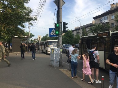 Метро Дарниця оренда павільйона