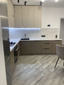 Здається 2-кімнатна квартира !