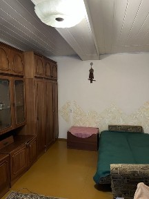 Оренда 1 кім. квартири по вул. Алма-атинській ціна 8000 гривень.