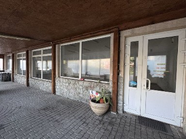 Оренда магазину в центрі Винник