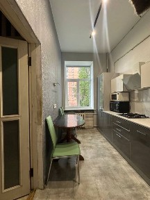 Средняя 3 х комн квартира с газоаой плитой