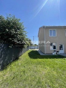 с. Нове продаж дуплексу 95 м2 з ремонтом Є-Оселя, Держ. програми