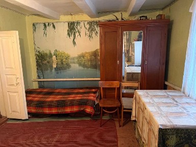 Продається частина будинку, в м. Сквира.