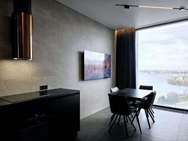 Видова квартира в ЖК Маяк. Набережна. Парк Шевченко.