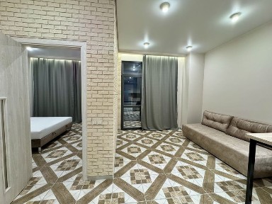 Сдам в ЖК Женева студия + спальня