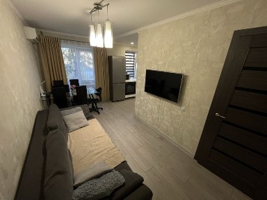 Актуальна Сдам 2 комнатную квартиру ремонт