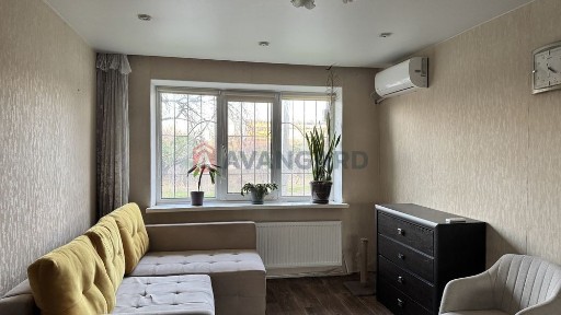 Сдаётся ухоженная, тёплая и полностью готовая к проживанию квартира.