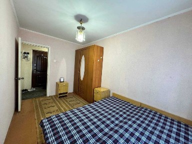 Оренда 2к квартири по Свято-Миколаївській