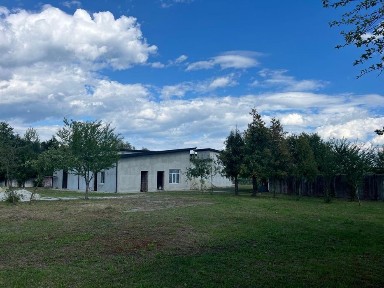 Продається комерційне, виробниче приміщення в м. Івано-Франківськ