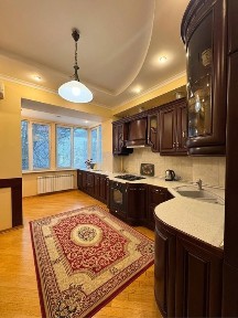 Оренда люксової квартири в центрі м. Луцьк