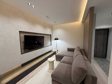 1кім Квартира Поруч Центру