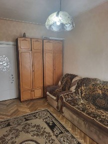 Центр. 2кім. пл. Ринок.