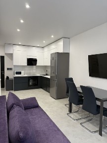 Оренда затишної 1-кімнатної квартири + кухня-вітальня у ЖК Парус Смарт