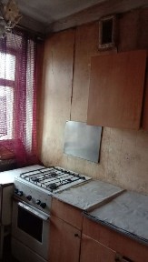 Здам 1 квартиру в Космічному мікрорайоні.