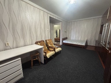 Оренда ! 1-кімнатна квартира в центрі