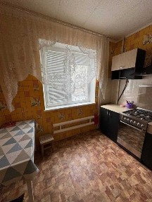 Оренда 1-кімнатної квартири по вул. Героїв Крут (Черепіна)