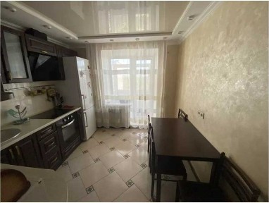 Ідеальна 3-кімнатна квартира на Попова (Велмарт) !