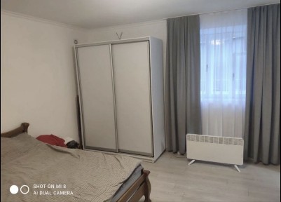 • Продаж квартири в Центрі міста