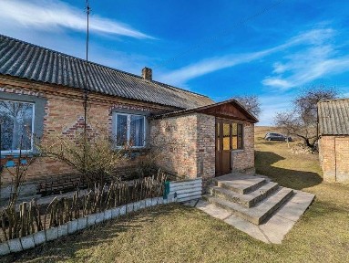 Будинок 15 км від Рівного, Михайлівка