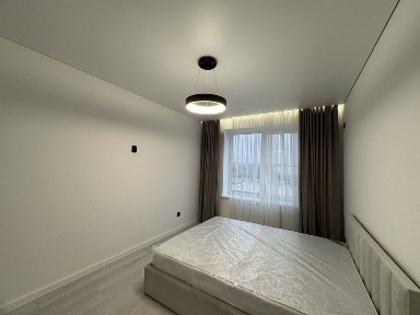 Перша здача 1-кімнатної на Щасливому