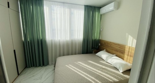 Оренда квартири з кладовою ЖК <a href='/newbuilding/6524/view/zk-sadi-visnevi'>Сади Вишневі</a> Вільна для Вас