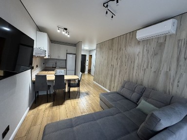 Ремонт 2 спальні 3 поверх ЖК Діброва укриття світло