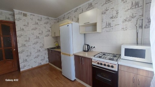 Здається квартира на Ревуцького є газ!