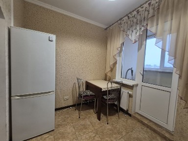 Генератор! Здам затишну 1-кімнатну вул. Милославська 2в, Троєщина