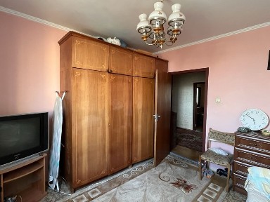 Оренда 3 кімнатноі квартири по вул. Минайській