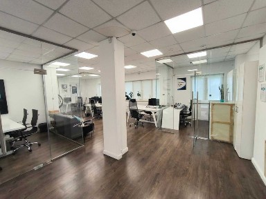 Оренда Офіс 91,7м. кв вул. Василя Тютюнника 5А Центр Мебльований