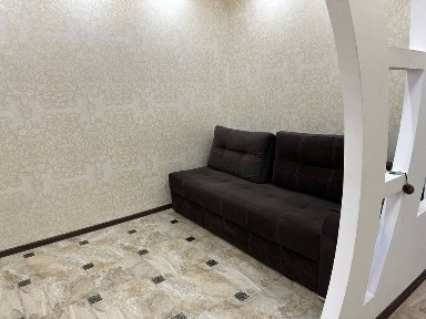 Оренда 1 км квартири поруч з парком