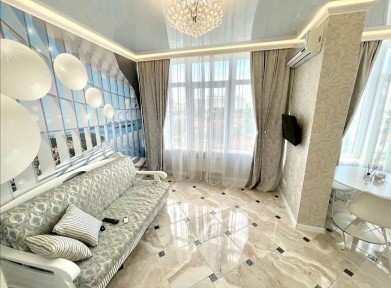 Сдам 1-комн. квартиру на Каманина. Аркадия.