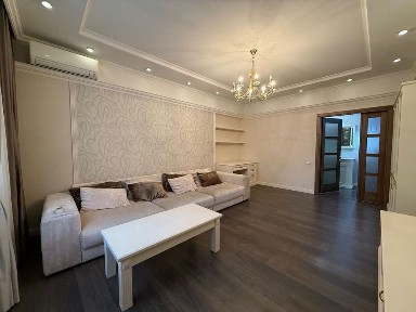 СРОЧНО! Продам 3 ком. квартиру в ЖК <a href='/newbuilding/6095/view/zk-zvezdnyi-gorodok'>Звездный городок</a> - 1!