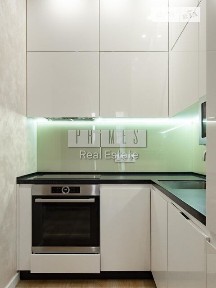 вулиця Андрія Верхогляда, мікрорайон Чорна Гора, район Печерський, Київ, метро Звіринецька (Дружби народів), вул. Андрія Верхогляда 20 • ID 33791641