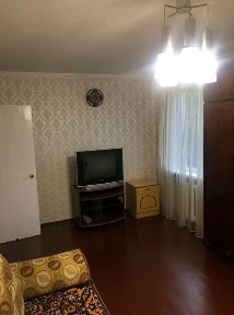 Здам довгостроково 2-кімнатну квартиру на Вокзальній