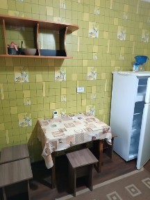 Здам однокімнатну крупногабаритну квартиру на лівому березі